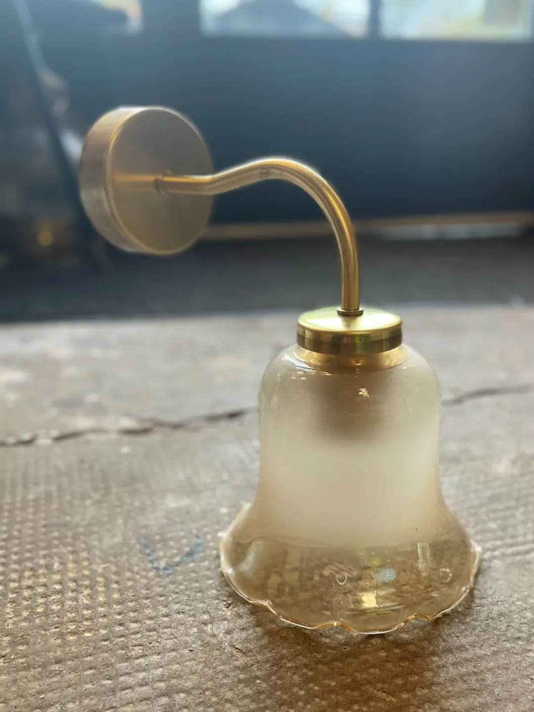 20260005-applique-tulipe-vintage-laiton-lampe