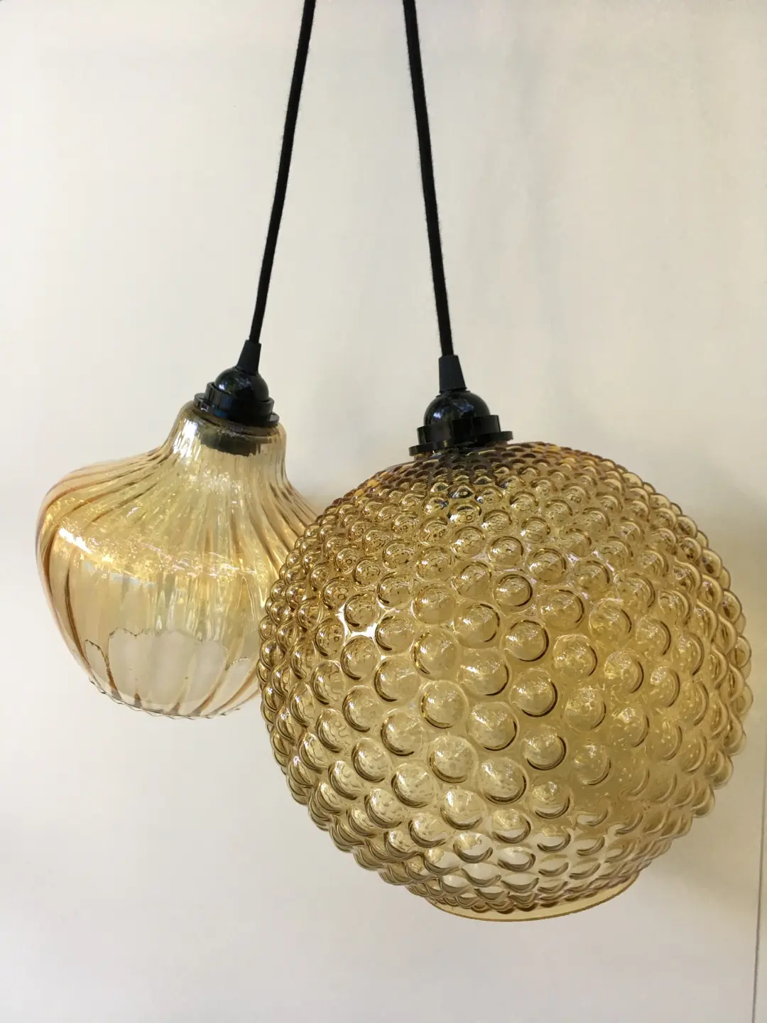 20260008-globe-bulle-ambree-70s
